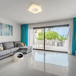 Townhouse Near The Ocean Daire